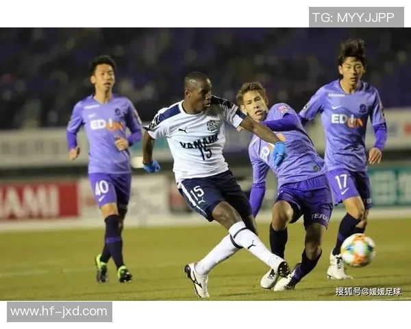 山神山形与川崎前锋的巅峰对决谁能在赛场上笑到最后