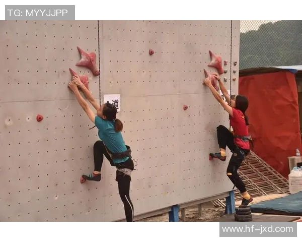 南京攀岩队的默契配合与挑战精神探秘攀岩巨献之旅 南京攀岩队的默契配合与挑战精神探秘攀岩巨献之旅