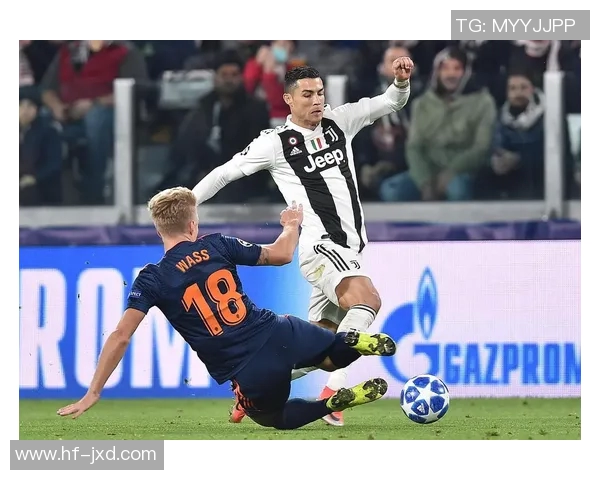 尤文图斯与巴伦西亚激战回顾精彩瞬间全解析 尤文图斯与巴伦西亚激战回顾精彩瞬间全解析