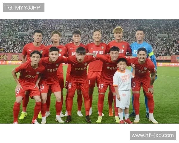 重庆足球队比赛经验分析：数据揭示球队表现与成长轨迹